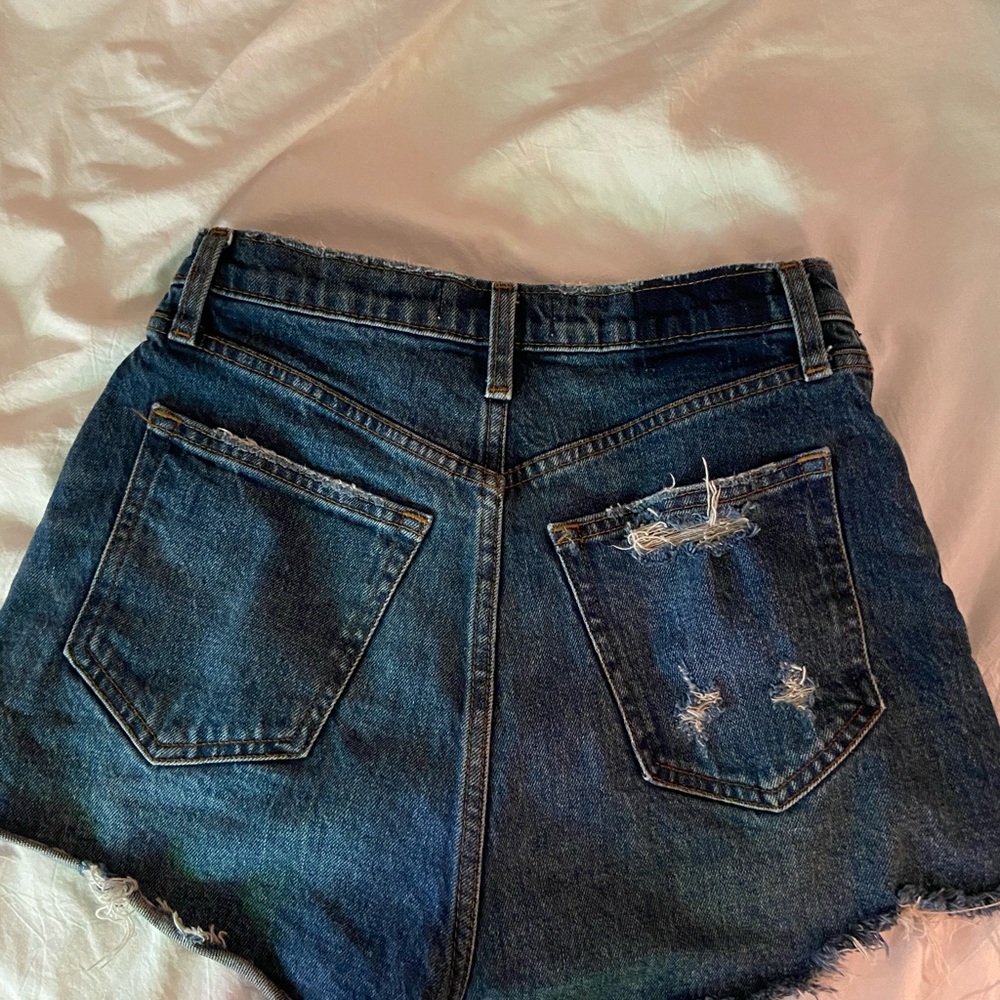 Abercrombie & Fitch High Waist Mom Shorts